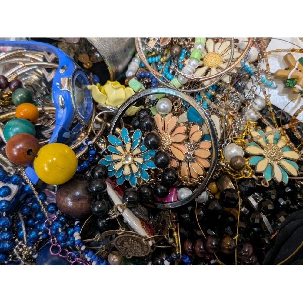 5 Lbs Mixed Craft Jewelry Lot Rhinestone Beaded Repurpose Harvest Lot 2